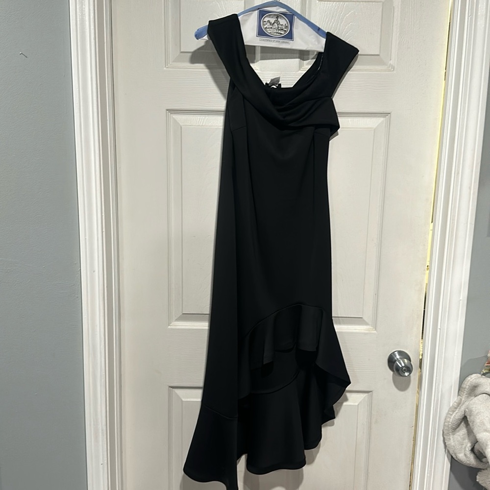 Venus black dress